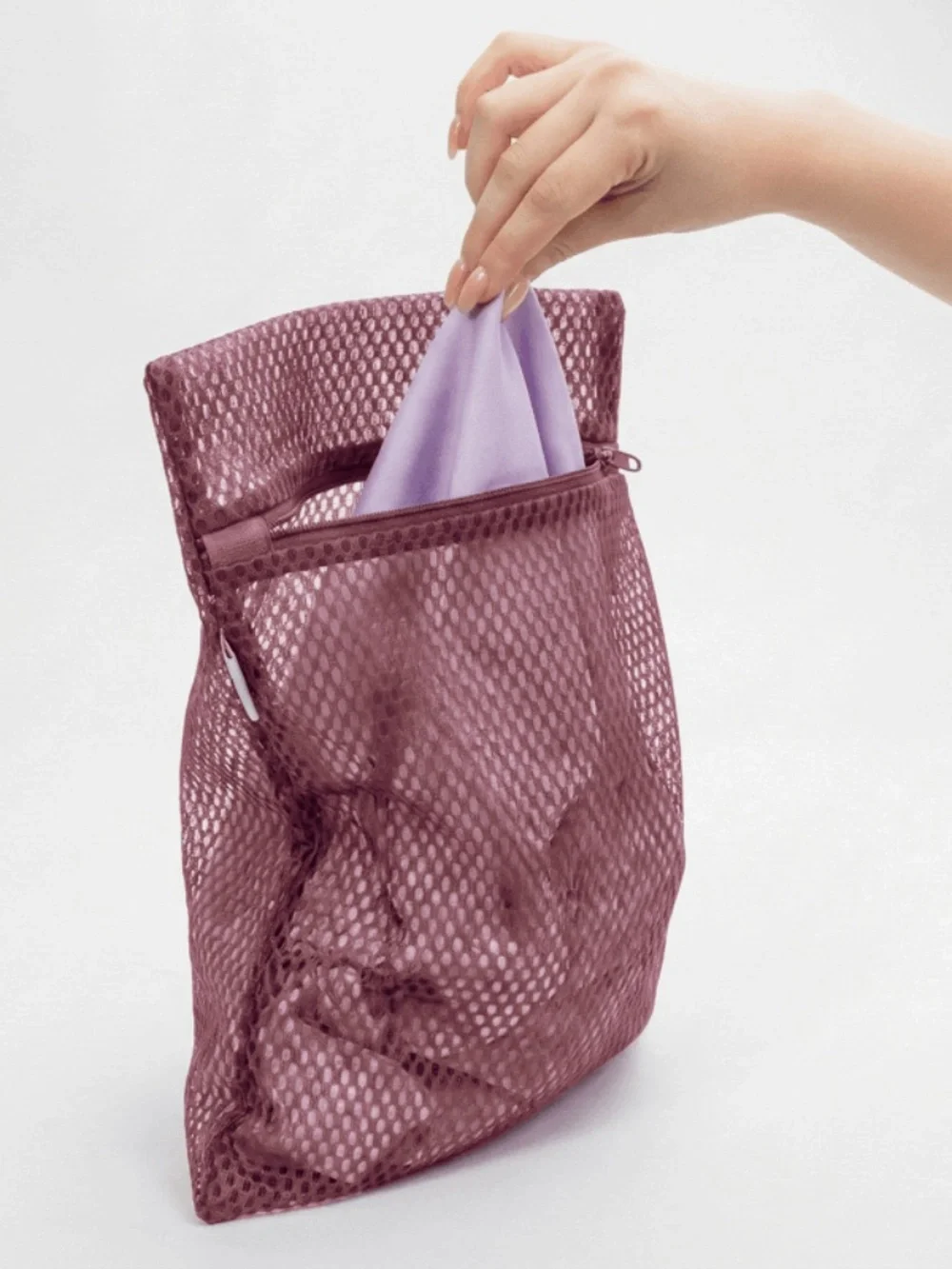Blissy 3-Piece Mauve Garment & Accessory Storage Set/Wash Bags $19